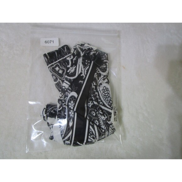 Simply Irresistible Womens Boho Blouse Size Medium Black White Smocked Waist - Picture 10 of 10